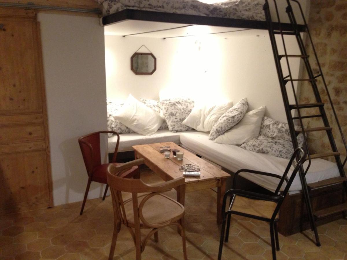 Heritage District 4 People Loft Style París Exterior foto